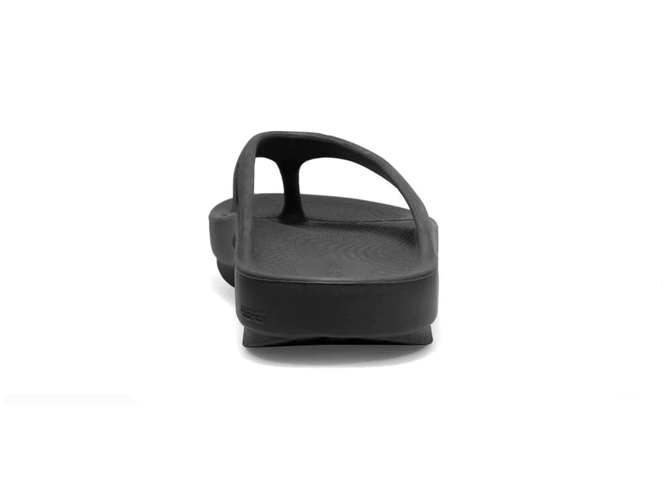 OOriginal - Unisex by Oofos in black slide sandal with OOfoam recovery technology for comfort and support after running and outdoor use