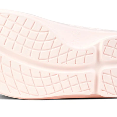 OOahh - Unisex by Oofos in light pink with OOfoam strap for impact absorption and comfort, ideal for recovery and casual wear