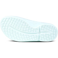 OOahh - Unisex by Oofos in light blue with OOfoam sole for impact absorption and comfort, ideal for recovery and casual wear