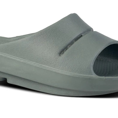OOahh - Unisex by Oofos in grey with agile OOfoam strap for support, impact absorption, and comfort in casual and recovery wear