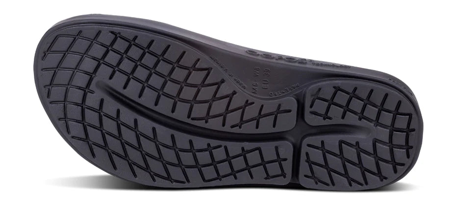 OOahh Luxe - Women by Oofos in black with agile OOfoam strap and hand-painted design, supportive slides for comfort and recovery