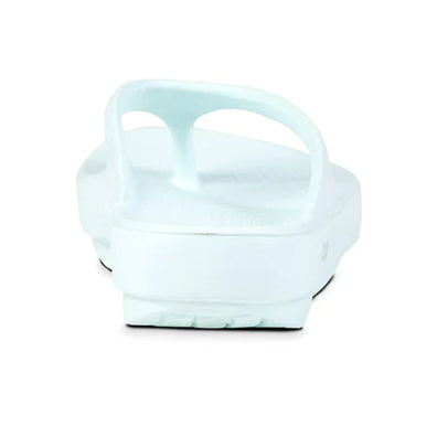 OOlala - Women by Oofos in white with patented OOfoam technology, impact-absorbing slides ideal for all-day comfort and casual wear
