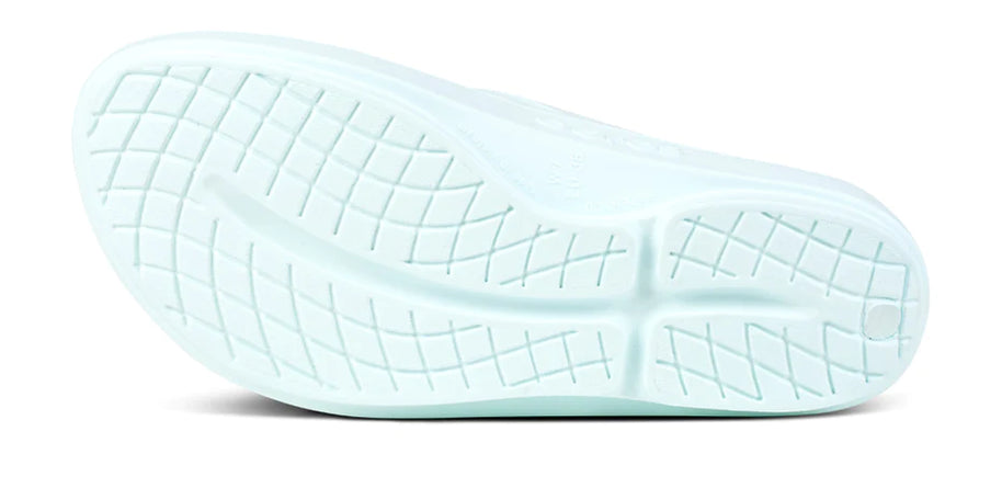 OOlala - Women by Oofos in light blue with patented OOfoam sole absorbing 37% more impact for comfortable casual wear