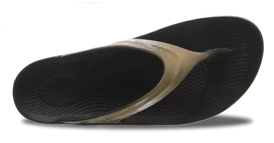 OOlala Luxe - Women by Oofos in black and translucent, cushioned sandal with patented OOfoam for all-day comfort and stylish wear