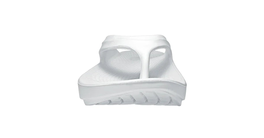 OOlala - Women by Oofos in white with patented OOfoam footbed absorbing 37% more impact, lightweight slides for comfort and recovery