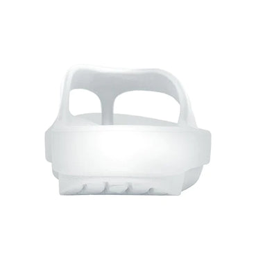 OOlala - Women by Oofos in white with patented OOfoam footbed absorbing 37% more impact, ideal for casual and recovery use