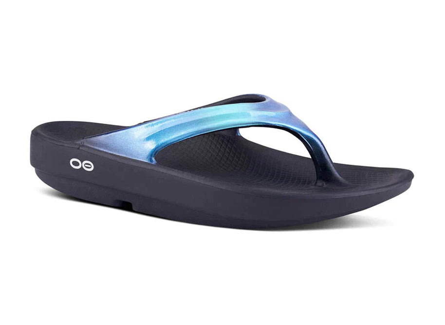 OOlala Luxe - Women by Oofos in black with blue hand-painted OOfoam sandal featuring streamlined footbed for stylish day and night wear