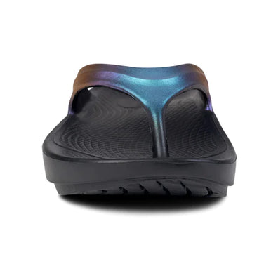 OOlala Luxe - Women by Oofos in black and iridescent blue slide sandal with patented OOfoam footbed for all-day comfort and style