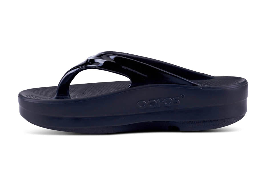 Oomega Oolala - Women by Oofos in black recovery sandal with OOfoam™ technology and patented footbed for all-day comfort and support