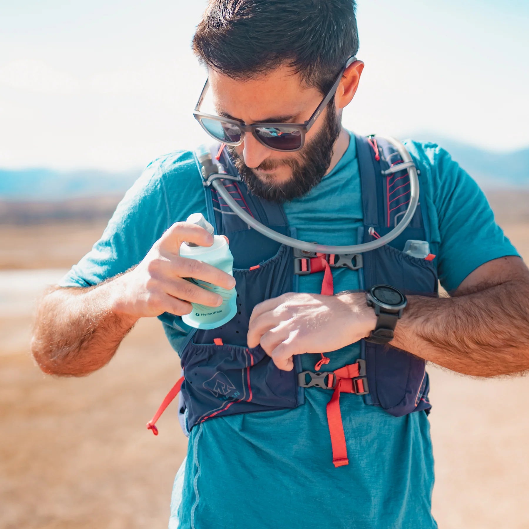 SoftFlask 150ml by Hydrapak in light blue, collapsible gel flask for lightweight hydration and instant nutrition on challenging runs
