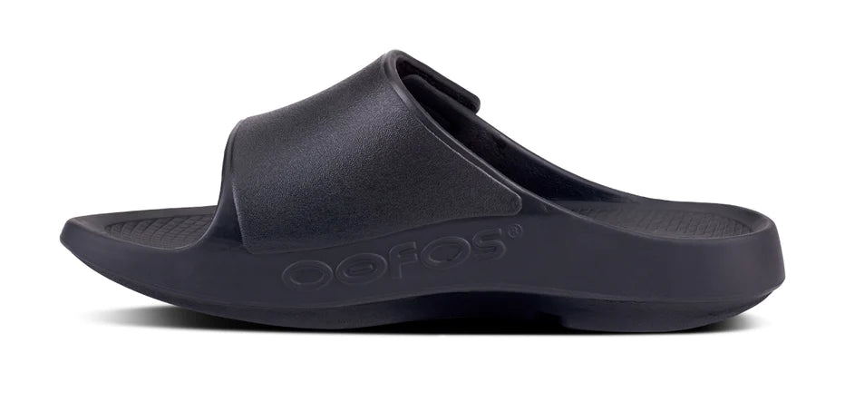 OOahh Sport Flex - Unisex in black by Oofos, lightweight slides with agile OOfoam strap for comfort and adjustable upper support, ideal for recovery and casual wear