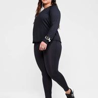 ADV Essence Plus Tights - Women by Craft in black, high waist with wide waistband, soft functional training tights for intense workouts