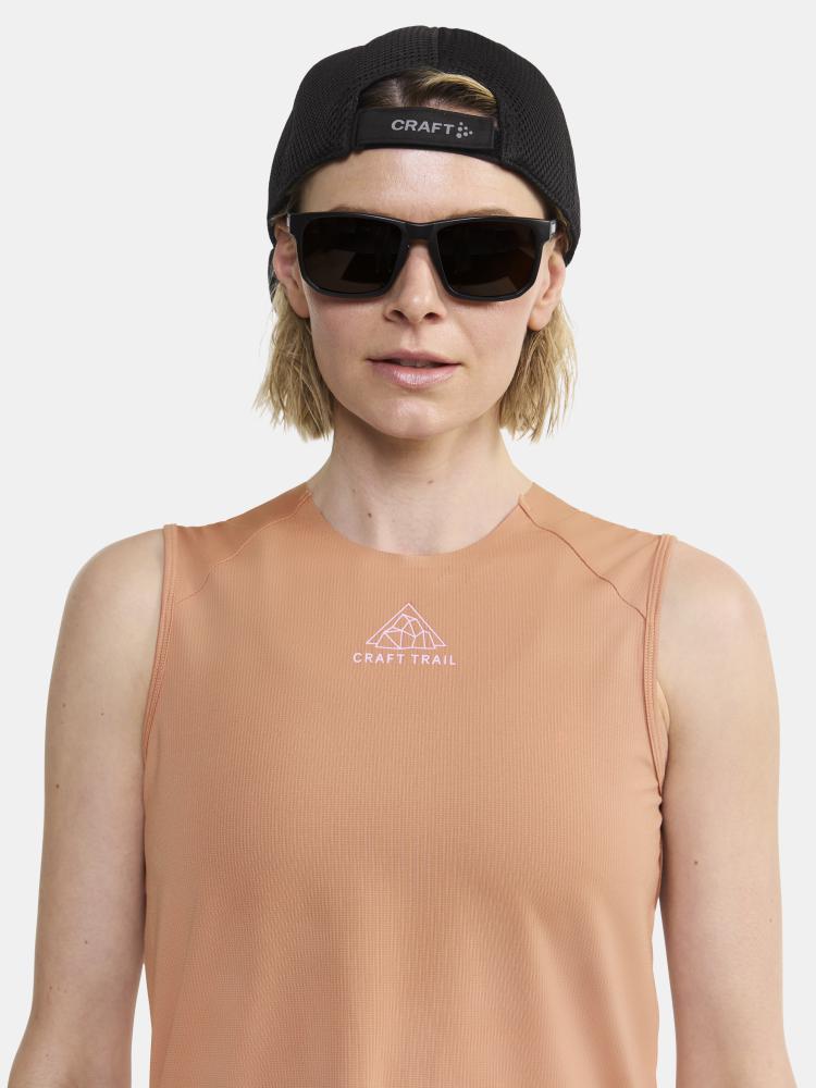 PRO Trail Singlet - Women in peach by Craft, lightweight jacquard-knit running singlet with ripstop fabric, ideal for high-intensity trail running