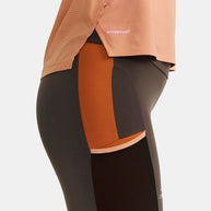 PRO Trail Singlet - Women by Craft in peach jacquard-knit ripstop jersey, lightweight high-performance running singlet for intense trail running