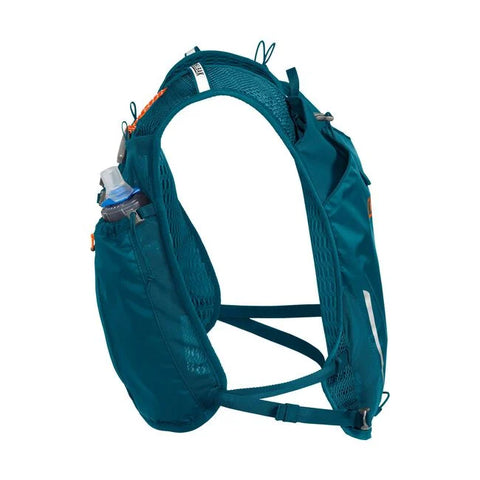 CamelBak Trail Run Vest 5.5L in teal with hydration, breathable mesh, adjustable straps for trail running and outdoor endurance activities.