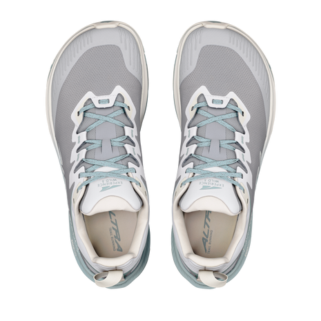 Top-down view of a pair of Altra Experience Wild 3 men's trail running shoes in Ultimate Grey/Bone White