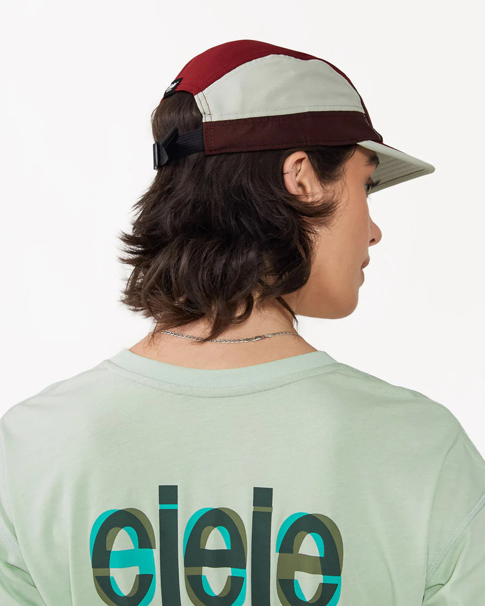ALZCap SC - C Plus by Ciele in red and beige with COOLmatic mesh for breathability, low-profile running cap ideal for outdoor use