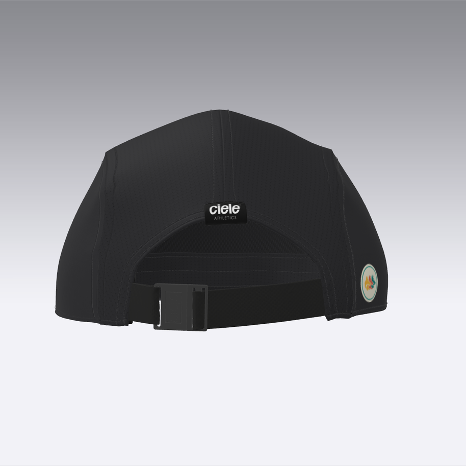 Foveō Running CLB Cap by Ciele Athletics in black, lightweight reflective running cap with COOLmatic mesh, machine washable and packable