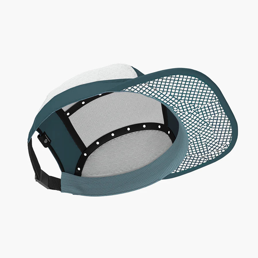 GOCap Carbon - Speed Play by Ciele in dark teal and grey with carbon fiber COOLmatic|EXP for temperature control and odor protection, ideal for running