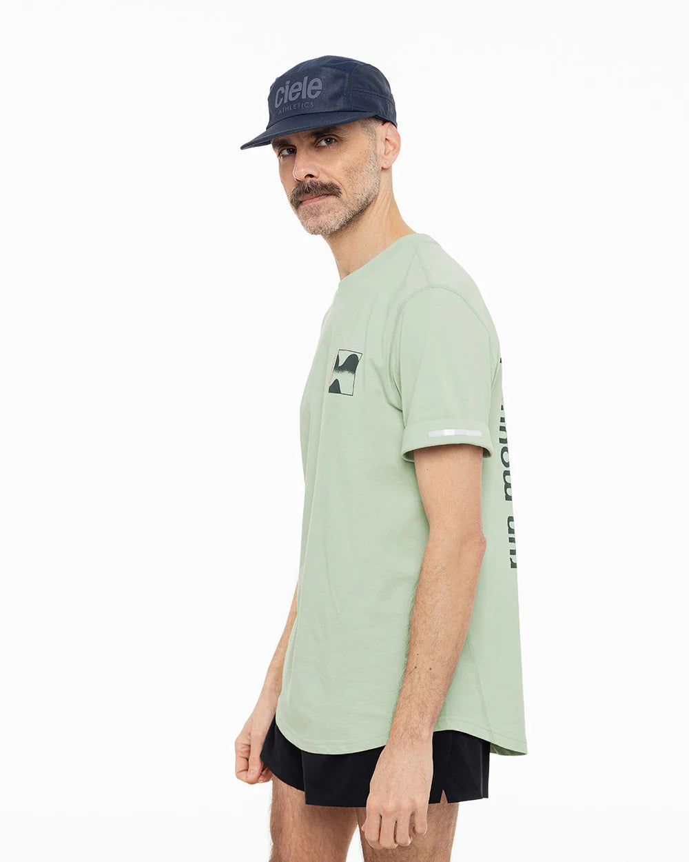 GOCap - Athletics by Ciele in navy blue, lightweight running cap with sustainable Repreve fabric ideal for running and outdoor use