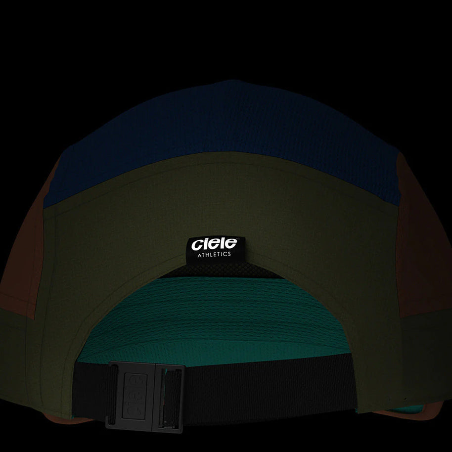 GOCap SC - Iconic Pyramid by Ciele in navy, olive, teal with SOFTcurve brim for long-distance running comfort and sun protection