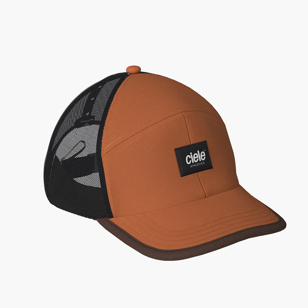 TRKCap SC - Box by Ciele in brown and black with curved brim, pinched crown, COOLmatic 3D air mesh, ideal for running and outdoor use
