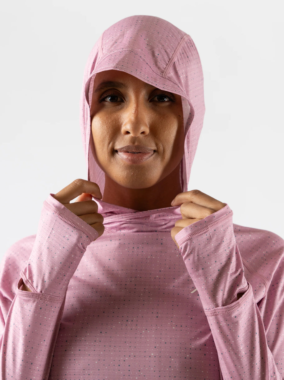 UPF Deflector 2.0 - Women by Rabbit in light pink with lightweight jersey, laser cut ventilation, UPF 50 sun protection for running and outdoor use