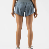 Summit Chasers 4 - Women by Rabbit in moonlight20 blue, stretch diamond ripstop shorts with five pockets, ideal for running and outdoor use