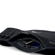 LF 2L Running Belt by Raide Research in black with suspension system, stabilizing back pocket, designed for bounceless running freedom