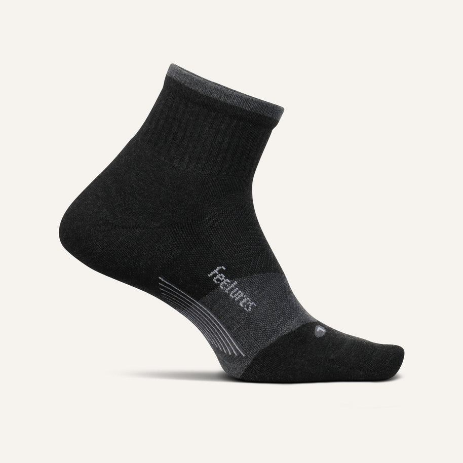 Feetures Trail Max Cushion Quarter Socks in Charcoal, charcoal sock with grey heel and logo