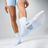 Feetures Elite Ultra Light Cushion Mini Crew Socks