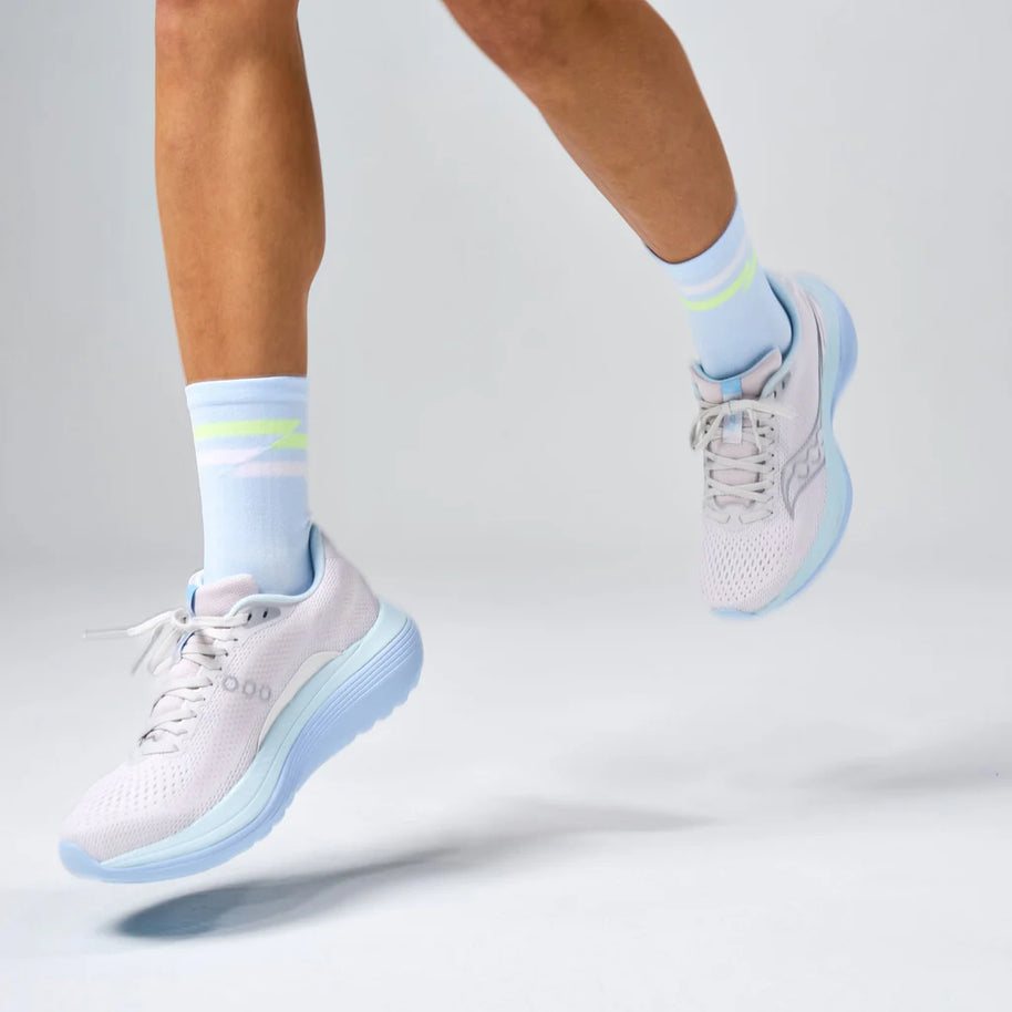 Feetures Elite Ultra Light Cushion Mini Crew Socks