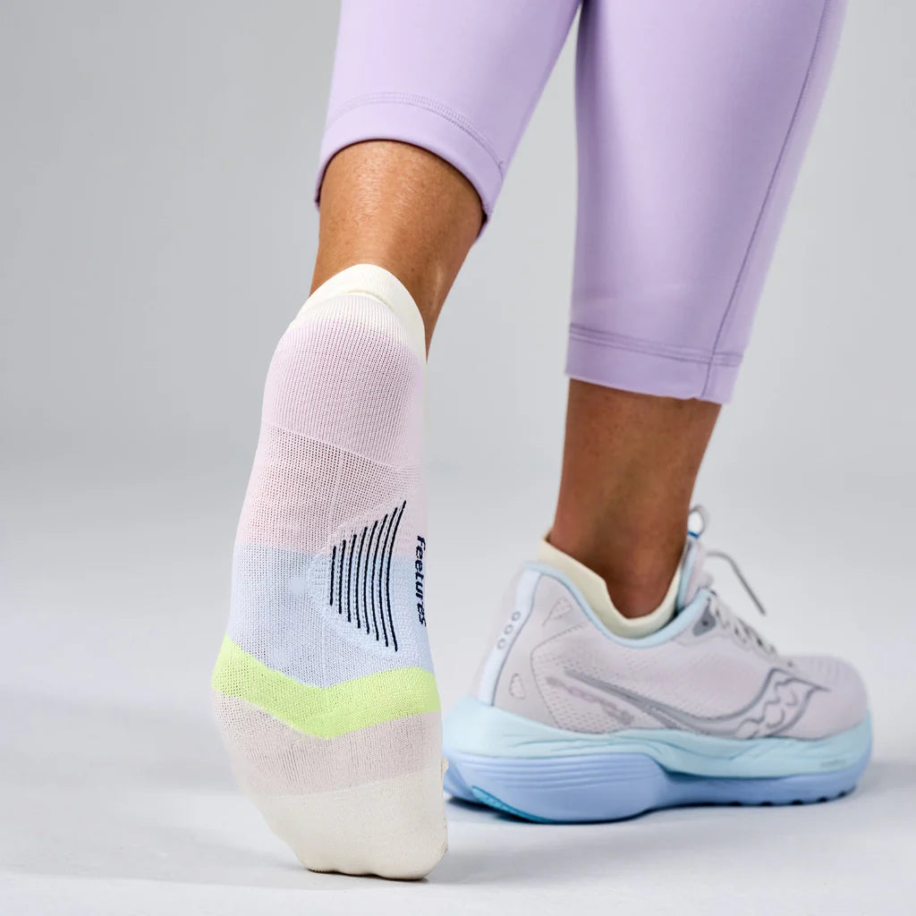 Feetures Elite Ultra Light Cushion No Show Tab Socks