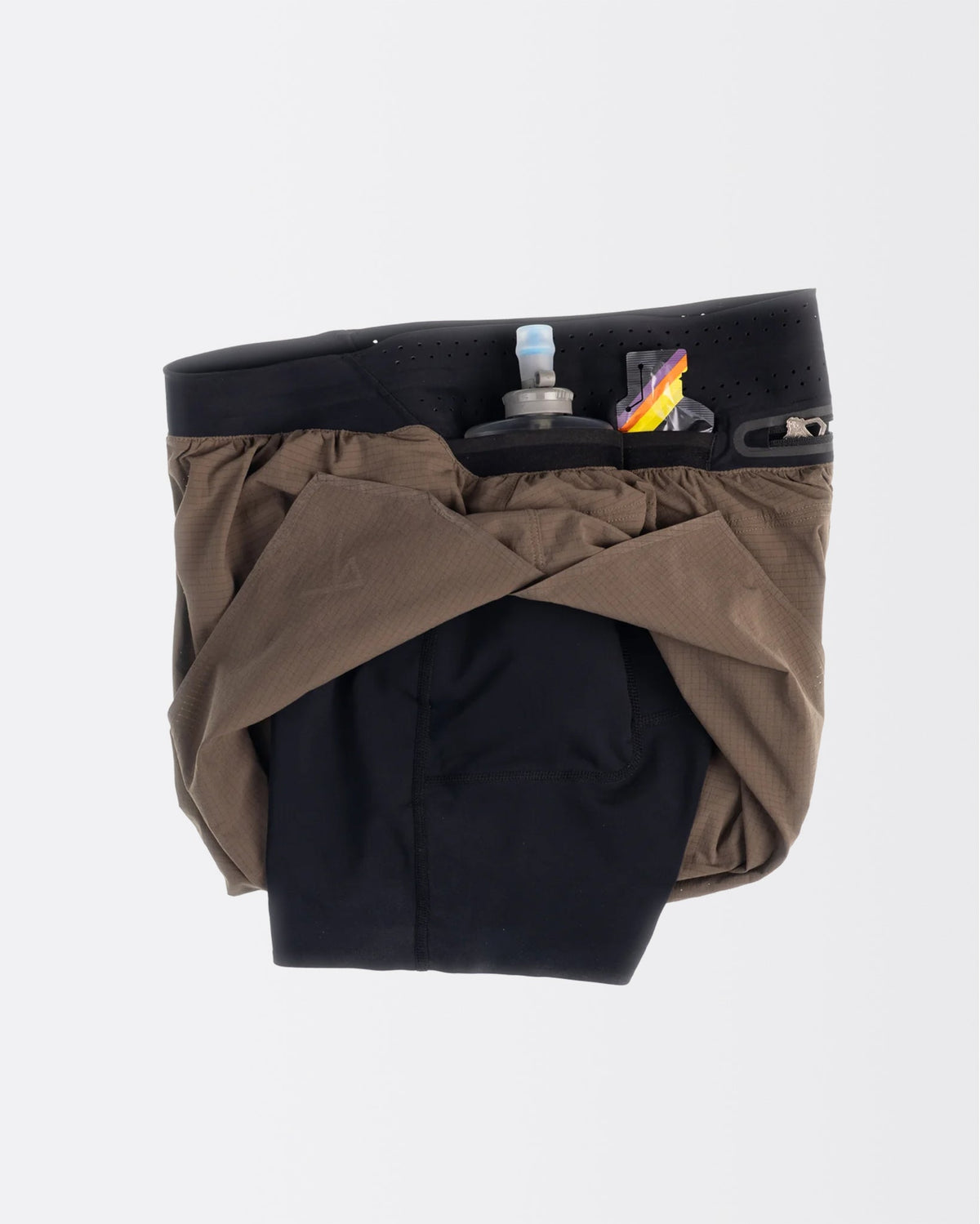 Raide Research Trail Tech Short men's 5 inch in Bark, flipped to show the black liner and soft flask in waistband