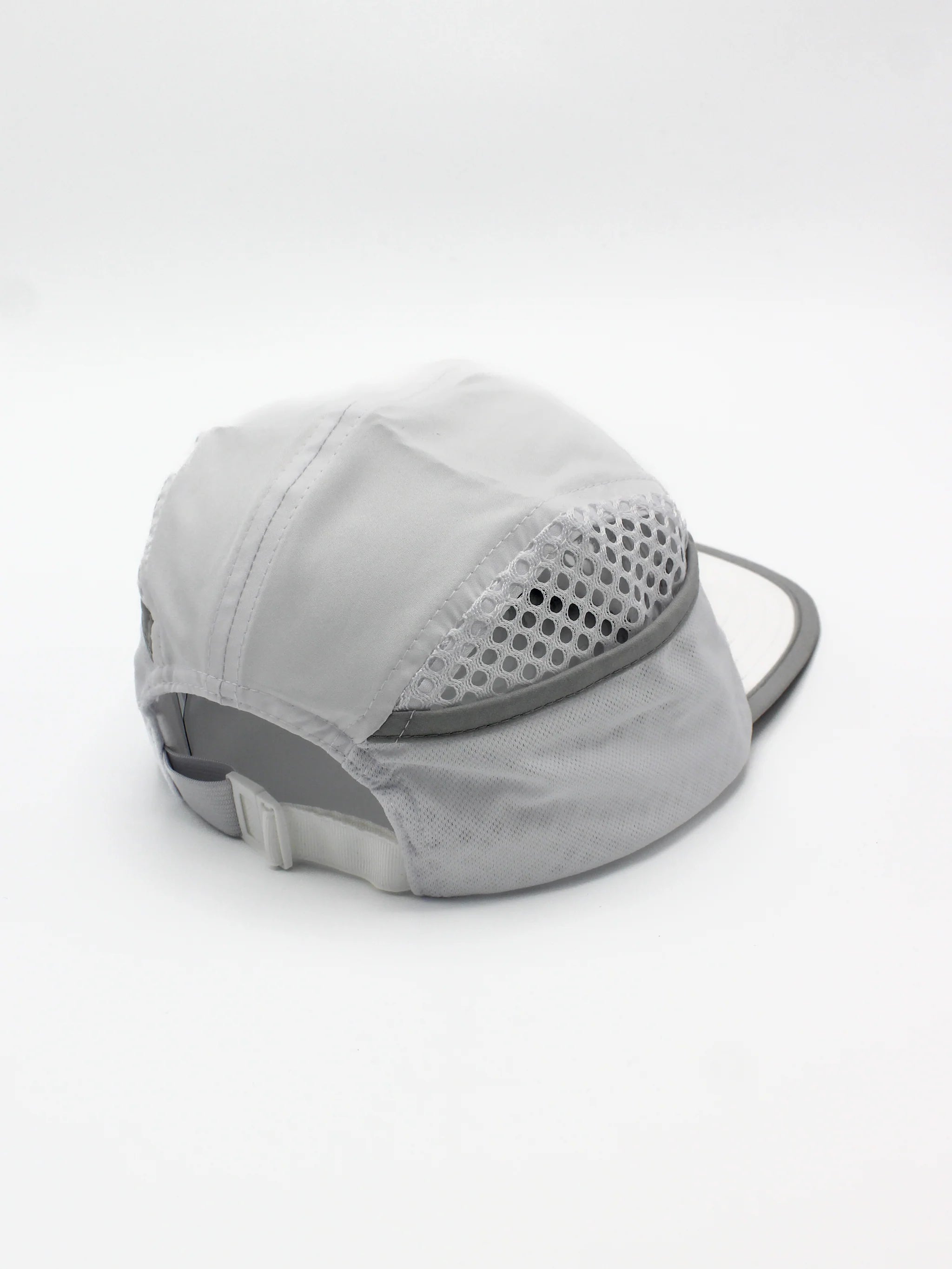 Ice Hat by Rabbit in light grey with side ice pockets and cooling mesh panels ideal for running in hot summer conditions