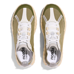 001 Glitch - Women by Norda in olive and white with seamless Bio-Dyneema® upper and Vibram® sole for lightweight trail running