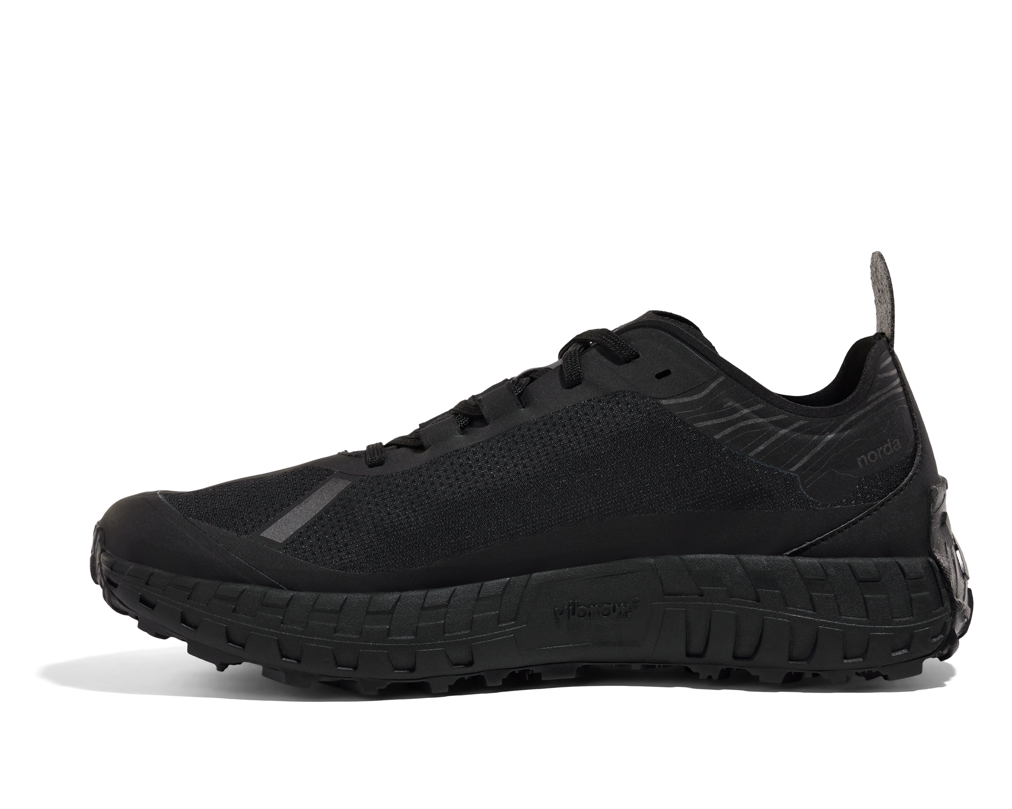 001 Core - Women by Norda in black with seamless Bio-Dyneema upper and Vibram sole, lightweight trail running shoe from Canada