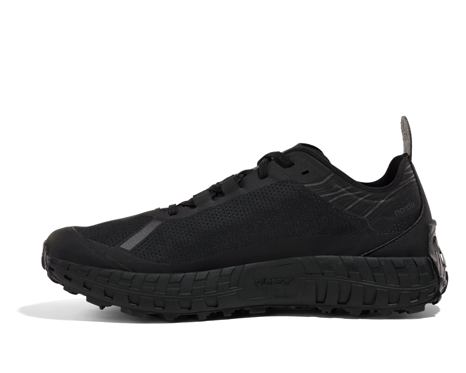 001 Core - Women by Norda in black with seamless Bio-Dyneema upper and Vibram sole, lightweight trail running shoe from Canada
