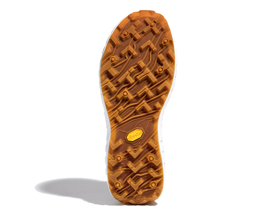001 Core - Women by Norda in brown with Vibram soleplate, lightweight Bio-Dyneema upper trail shoe designed for running and rugged outdoor use