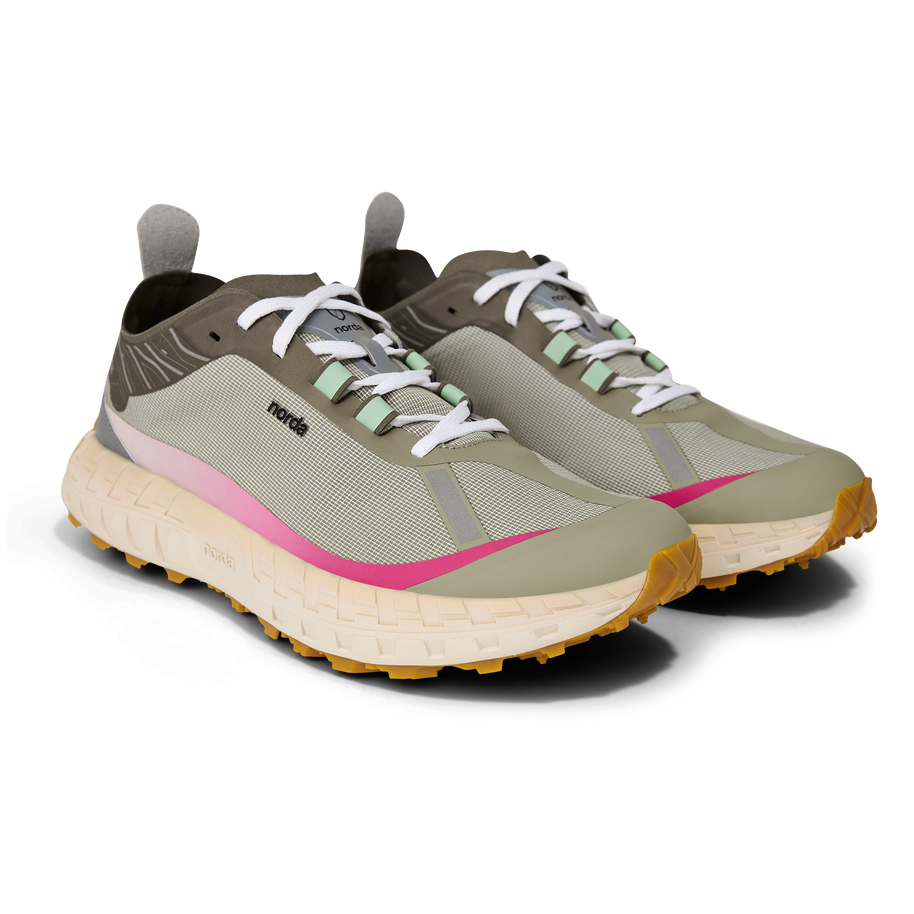 Norda 001A - Sky - Women