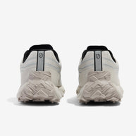 002 Core - Men by Norda in light beige and black, responsive trail running shoes with bio-based Dyneema® for technical terrain running