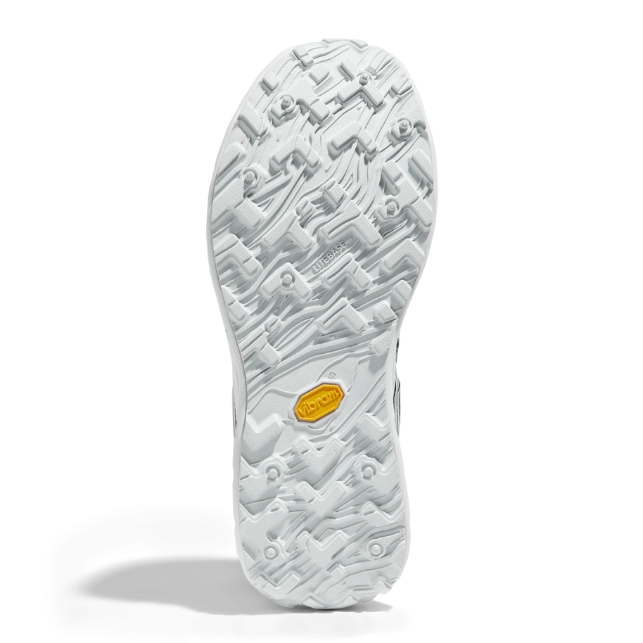002 Core - Men by Norda in white with durable Vibram sole for responsive trail running and technical terrain in Canada