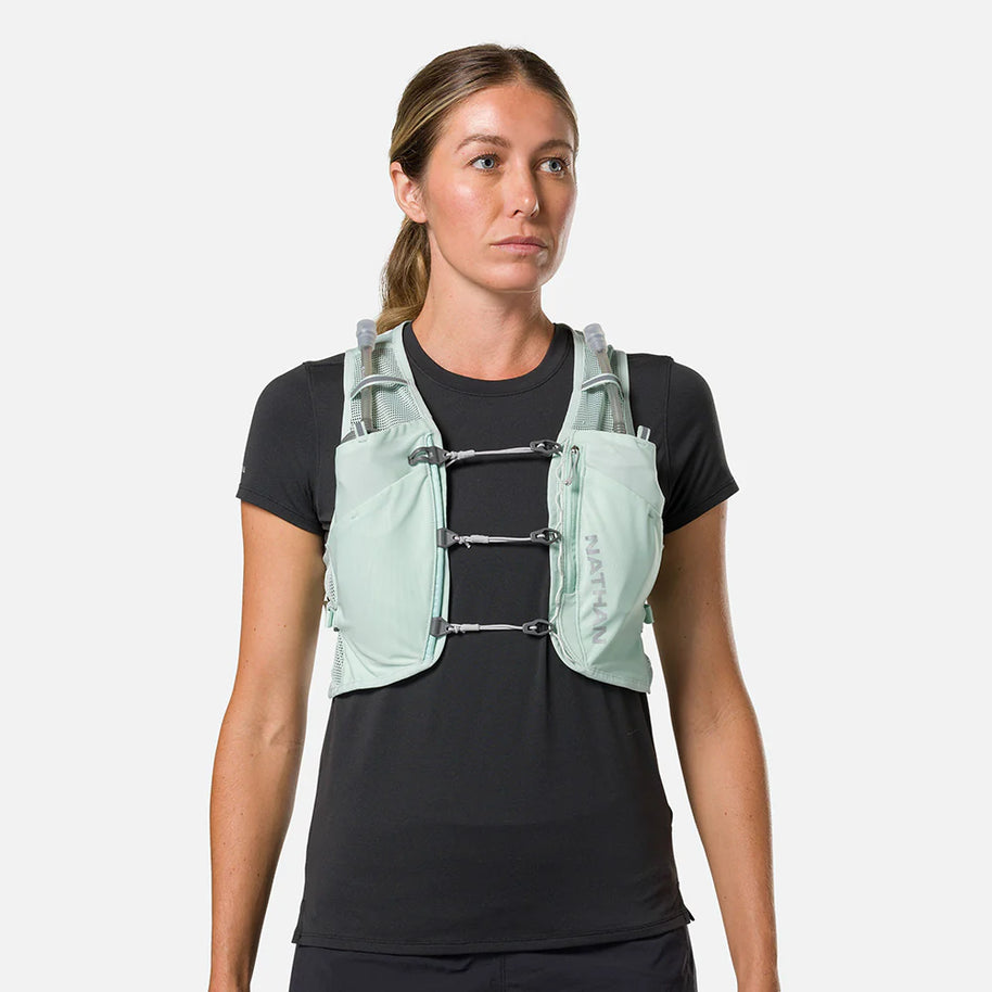 Nathan Pinnacle Breeze 4 Liter Hydration Race Vest - Women