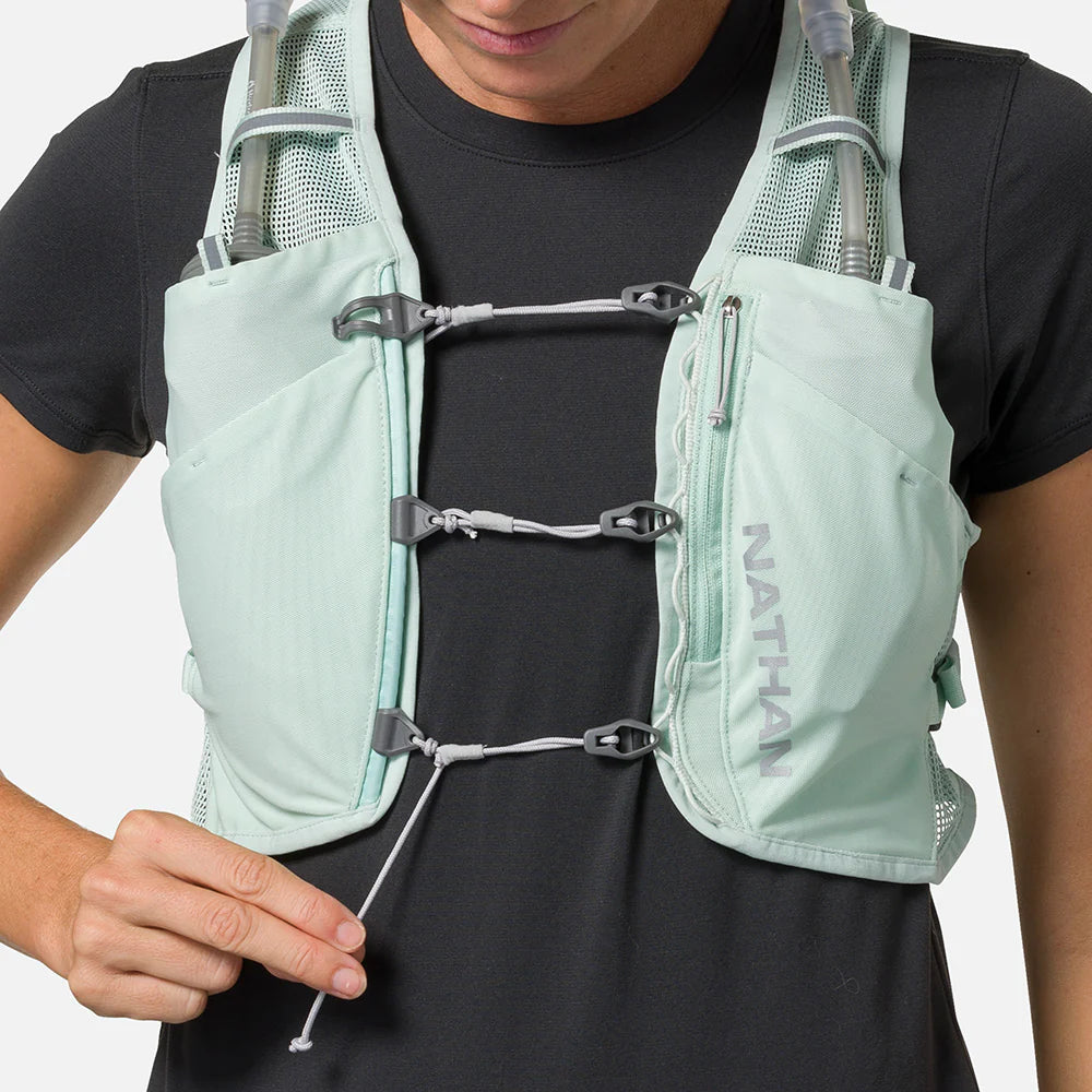 Nathan Pinnacle Breeze 4 Liter Hydration Race Vest - Women