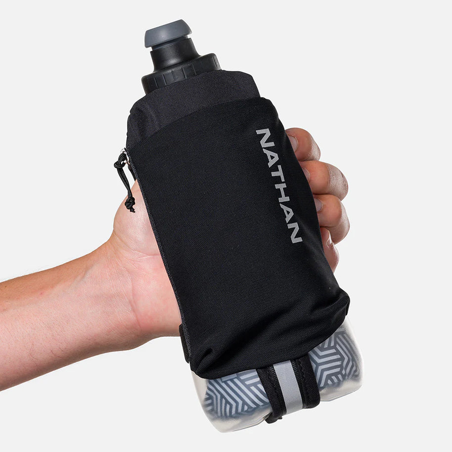 Speed Draw 2 18oz Insulted Flask by Nathan in black with insulated design, easy to hold, keeps fluids cool longer, ideal for running.