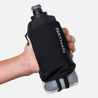 Speed Draw 2 18oz Insulted Flask by Nathan in black with insulated design, easy to hold, keeps fluids cool longer, ideal for running.