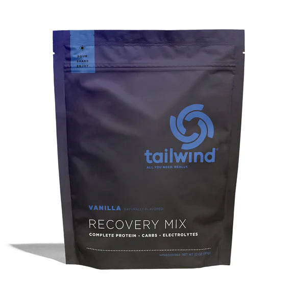 Recovery Mix 20-Serving Bag by Tailwind in dark blue, vanilla flavor with protein, carbs, electrolytes for post-run recovery