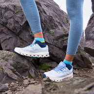 Feetures Trail Max Cushion Quarter Socks