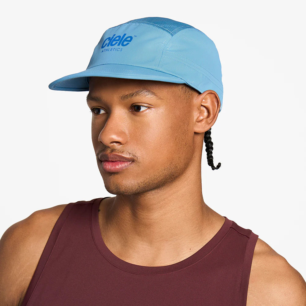 GOCap - Classic - Athletics by Ciele in light blue with reflective logo, breathable running cap ideal for athletics and outdoor activities in Canada