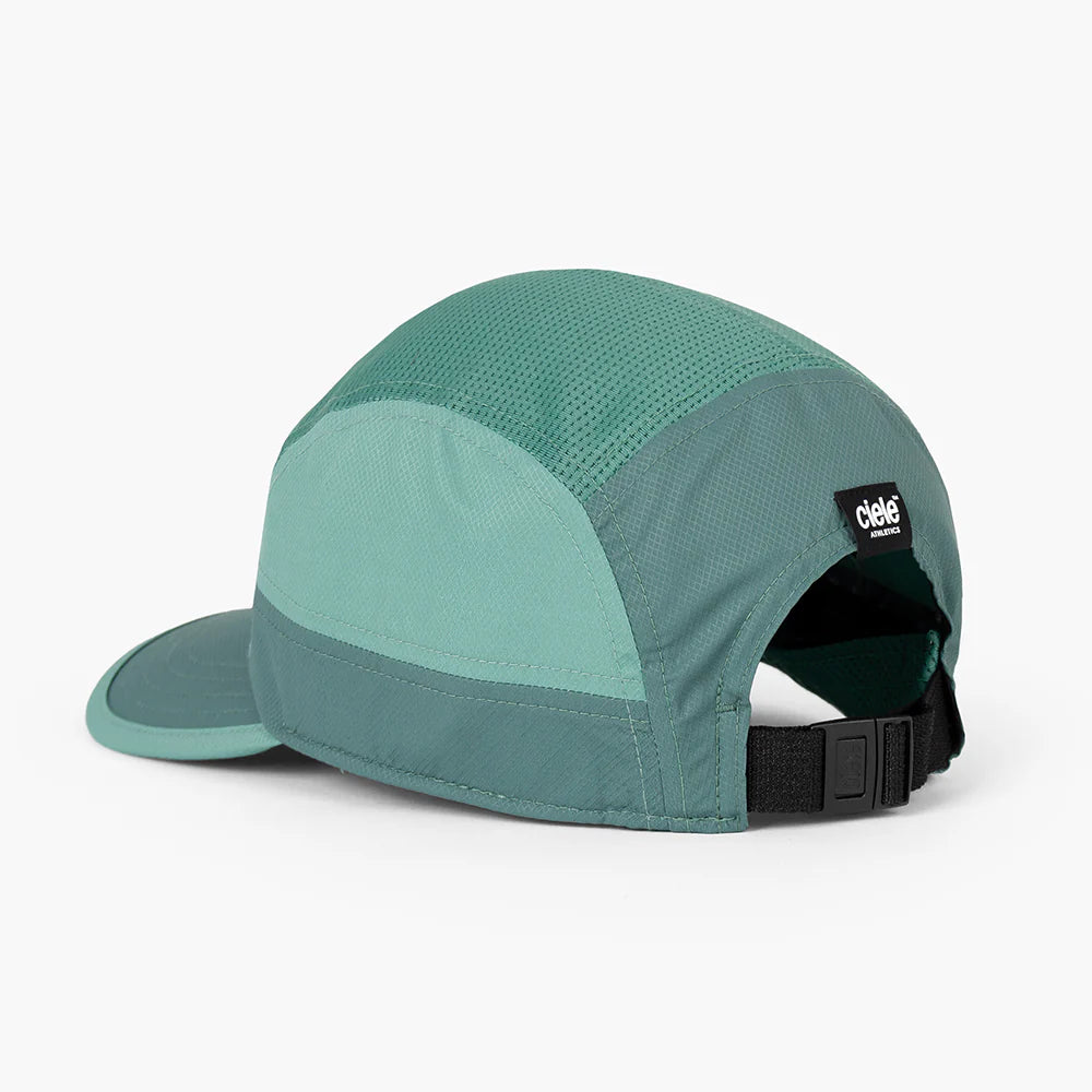GOCapSC - Classic - CPlusBox by Ciele in teal shades with SOFTcurve pre-curved brim and COOLmat, ideal for running and outdoor use